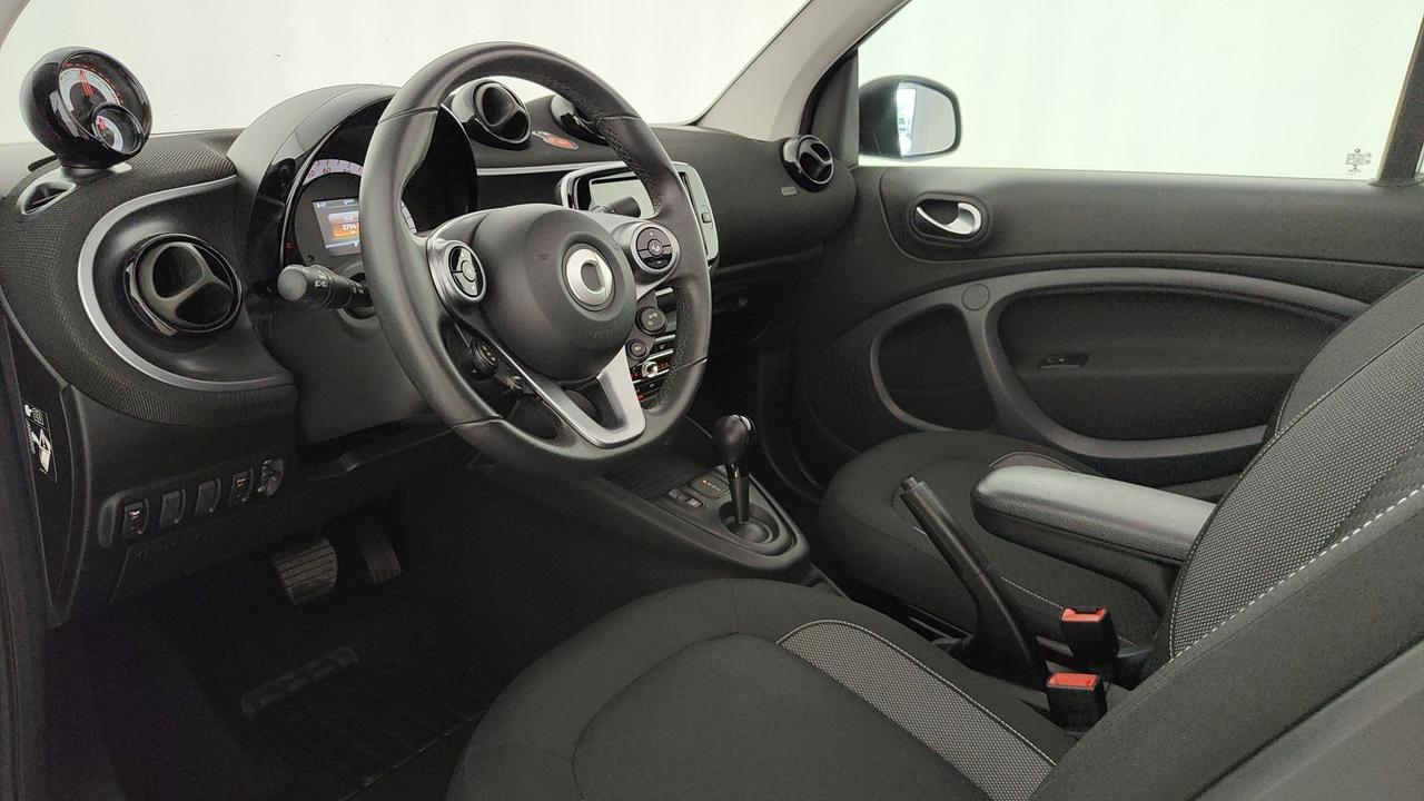 SMART Fortwo Cabrio eq Passion 4,6kW