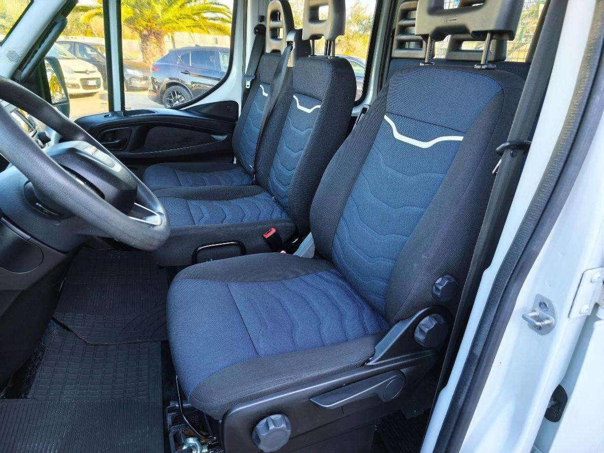 Iveco Daily 35S14 140CV Doppia Cabina 7 Posti Cassone Fisso
