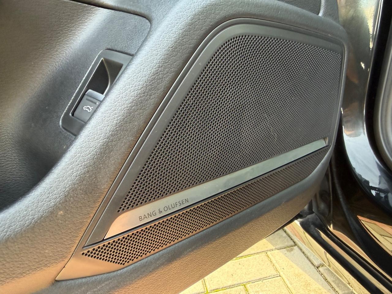 Audi A6 Avant 40 2.0 TDI quattro S-LINE TETTO APRIBILE.