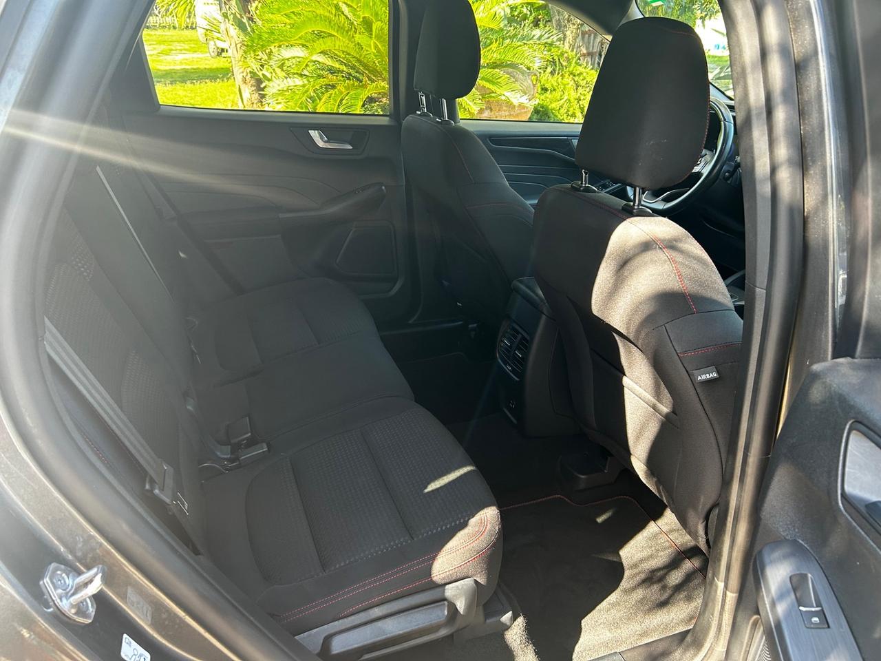 Ford Kuga 1.5 EcoBlue 120 CV aut. 2WD ST-Line