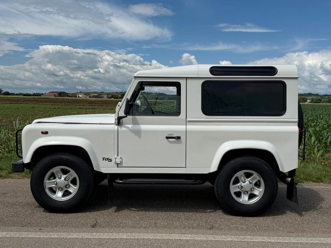 Land Rover Defender 90 2.5 Td5 SW