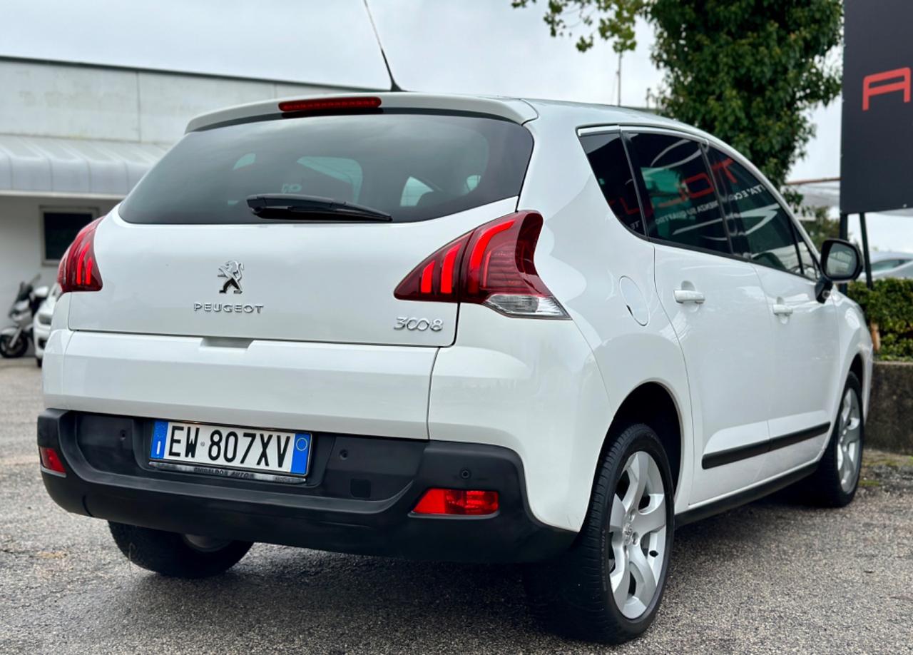 PEUGEOT 3008 1.6 HDi 115CV 2014