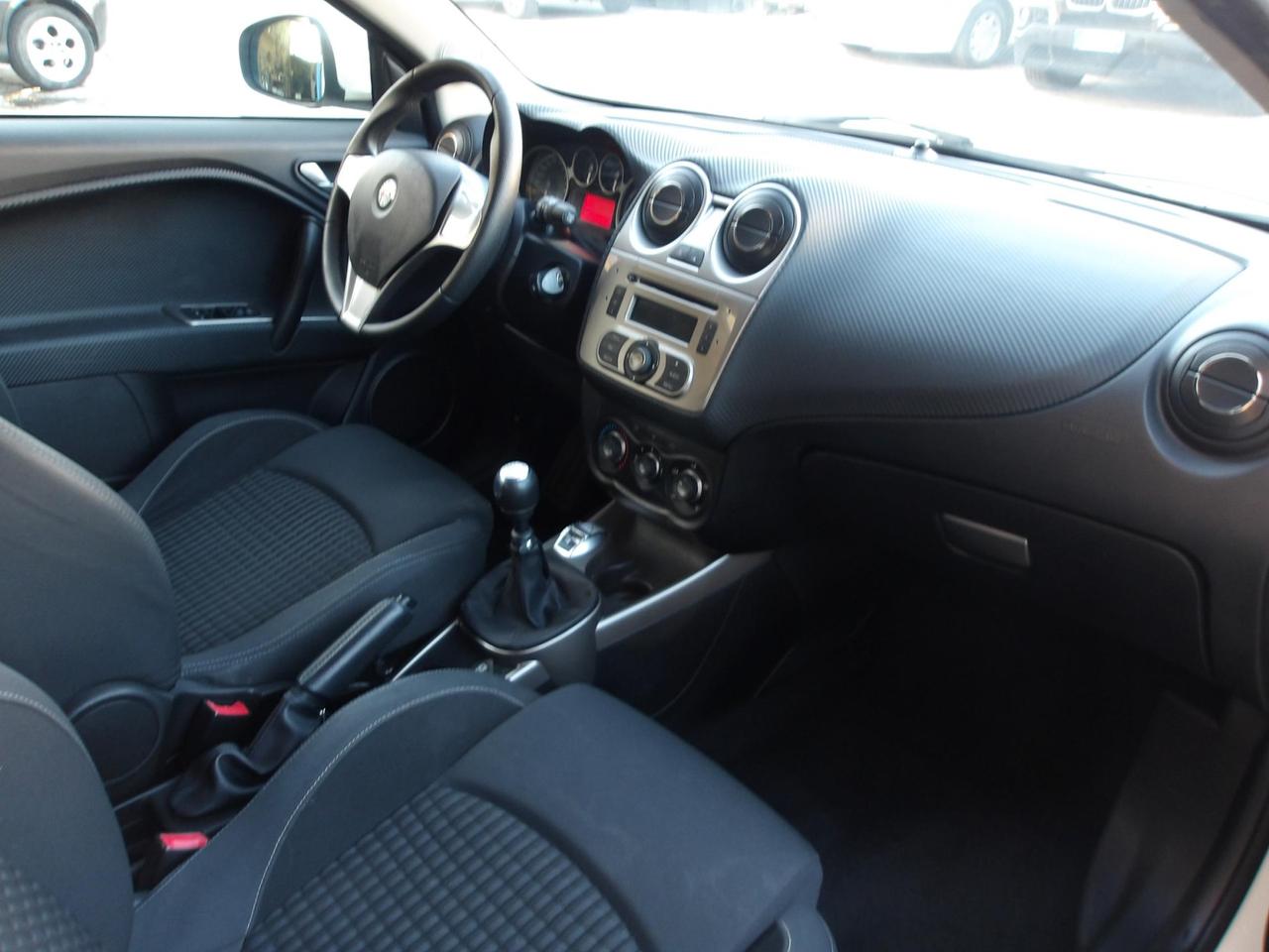 Alfa Romeo MiTo 1.4 Junior Distinctive sport pack 78cv