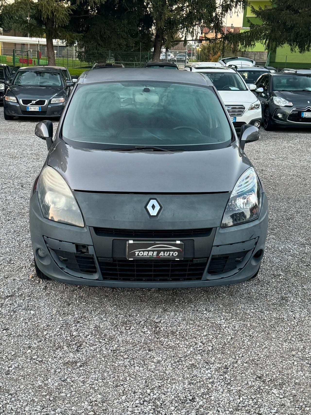 Renault Scenic X-Mod 1.6 Attractive