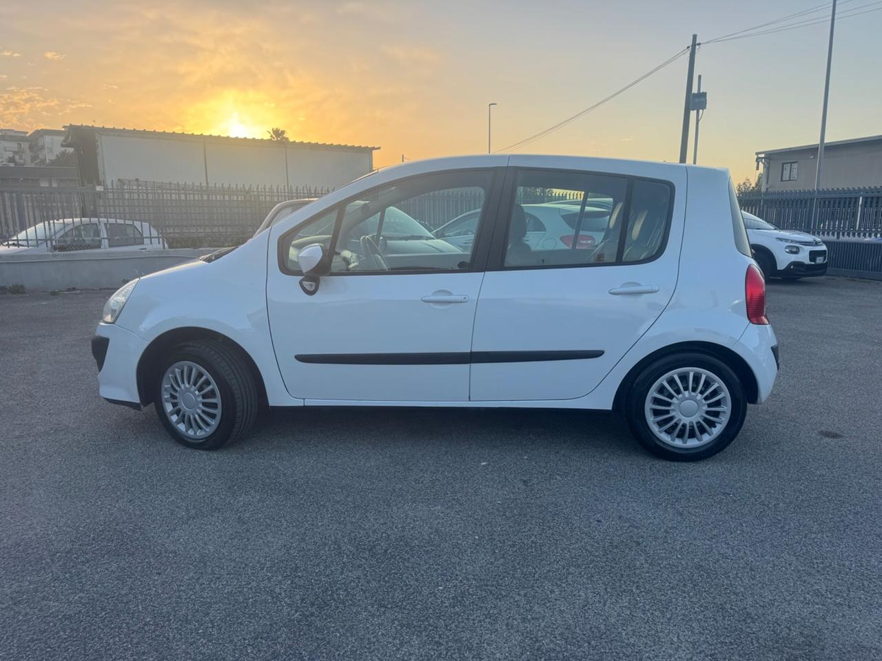 Renault Modus 1.6 Benzina Automatica