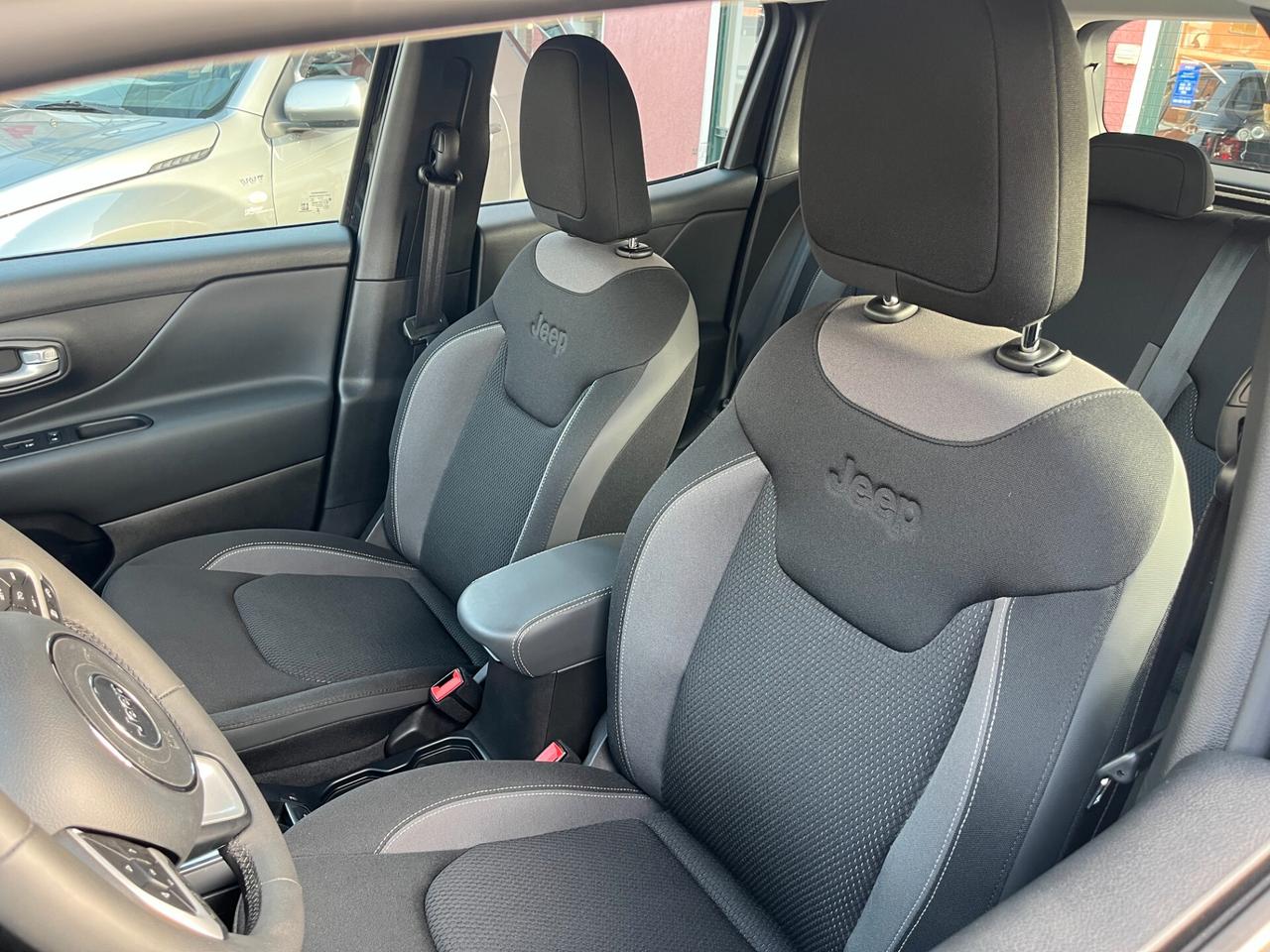 Jeep Renegade 1.5 Turbo T4 Limited 9.700KM - 2023