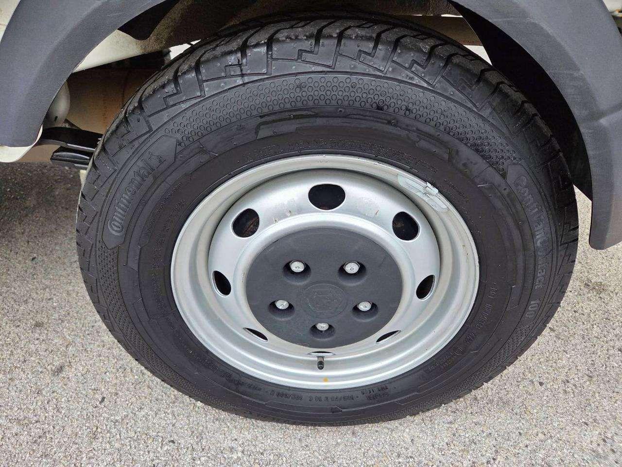 Piaggio Porter 1.5 PC Short Range LPG Cabinato Pro all.to GENTILI