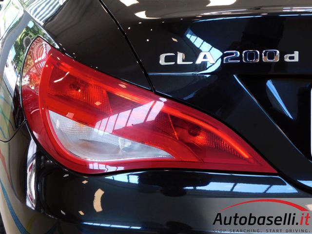 MERCEDES-BENZ CLA 200 d AUTOMATICA SPORT ''NIGHT PACK'' 2.200cc 136cv