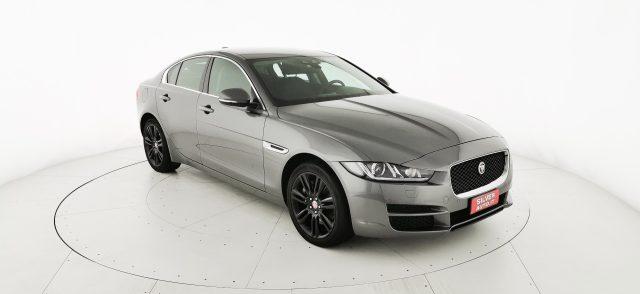 JAGUAR XE 2.0 D 180 CV AWD aut. Pure