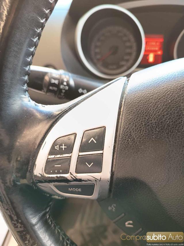 MITSUBISHI Outlander 2.0 DI-D Invite DPF