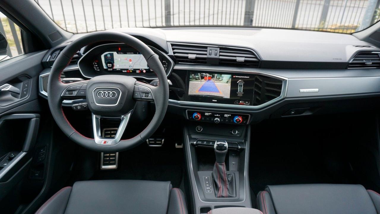 Audi Q3 40 TDI quattro S tronic S line edition