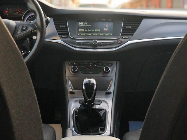 OPEL Astra 1.6 CDTI Sportour Cosmo