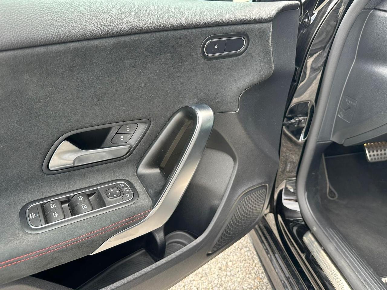 Mercedes-benz A 180 d Automatic AMG Line Premium