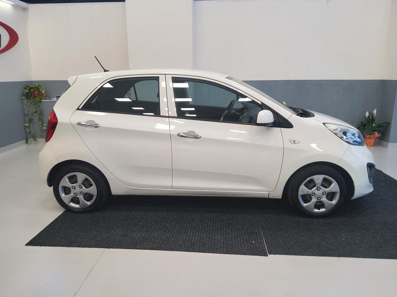 Kia Picanto 1.0 12V 5 porte Glam