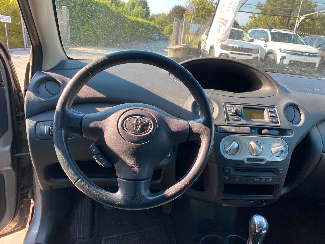 Toyota Yaris 3 Porte Yaris 3p 1.0 Sol