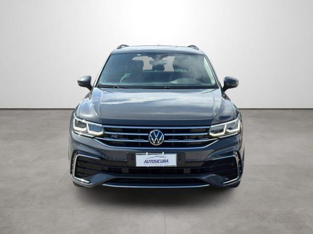 VOLKSWAGEN Tiguan 2.0 TDI 150 CV SCR DSG 4MOTION R-Line