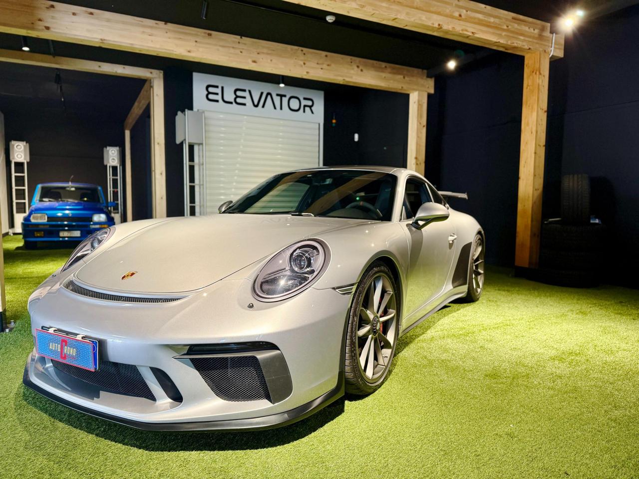 Porsche 911 Coupe 4.0 GT3 auto