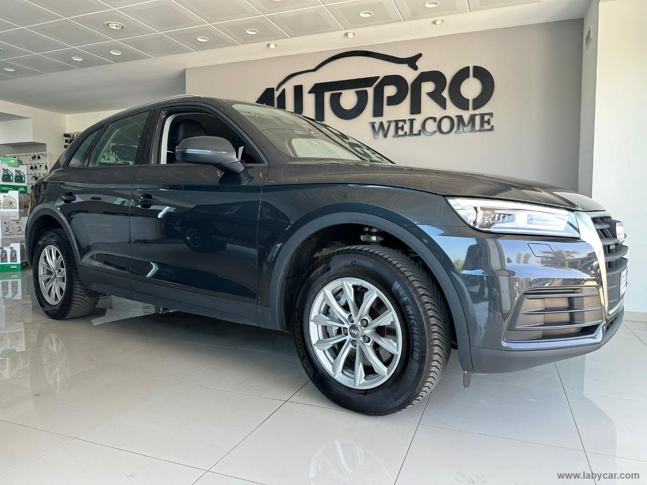 AUDI Q5 35 TDI quattro S tronic Business