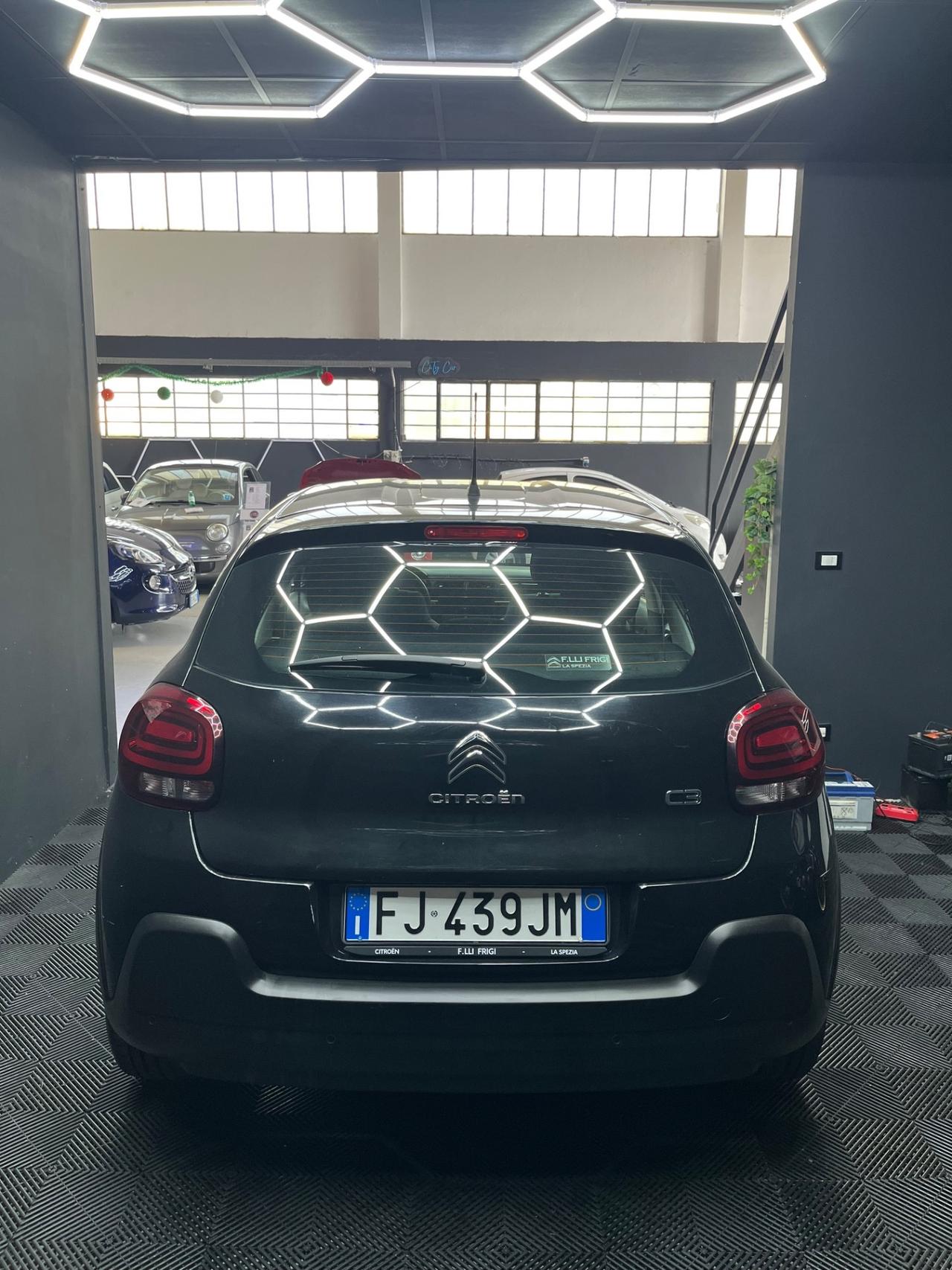 Citroën C3 1.2 PureTech GPL 82 CV (2017) – Nera, Ottime Condizioni!