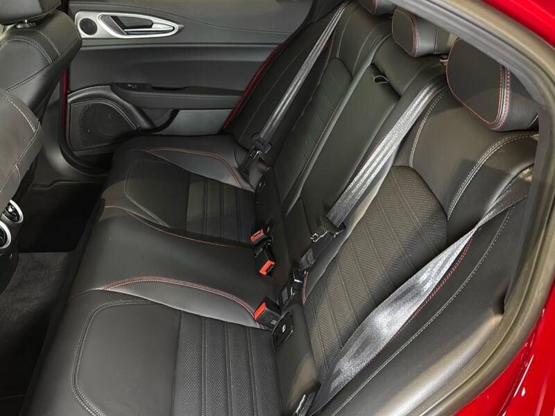 Alfa Romeo Giulia 2.0 T 280cv Competizione AT8 Q4