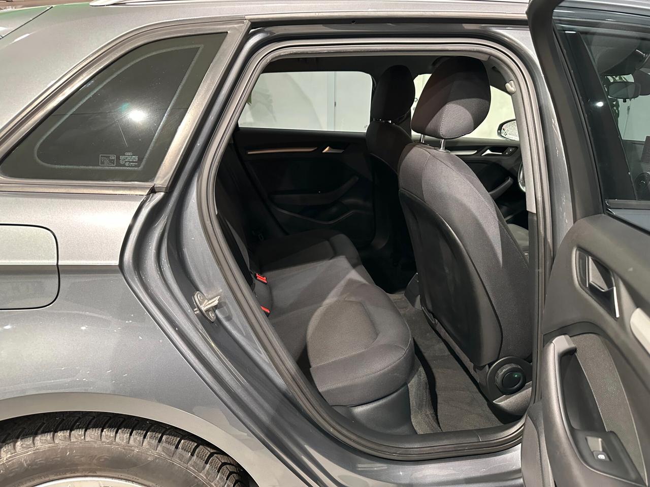 Audi A3 SPB 30 TDI Business NEOPATENTATI