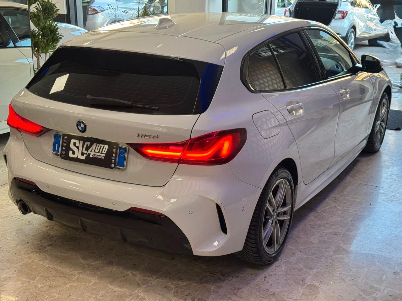 Bmw 116 116d 5p. Msport
