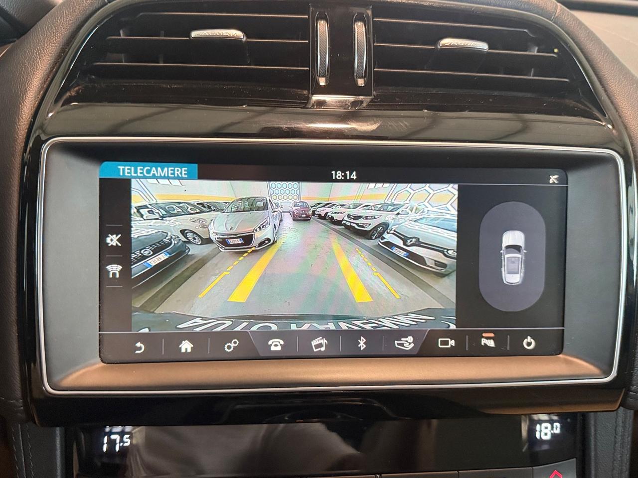 Jaguar F-Pace 2.0 D 180 CV AWD aut. Pure