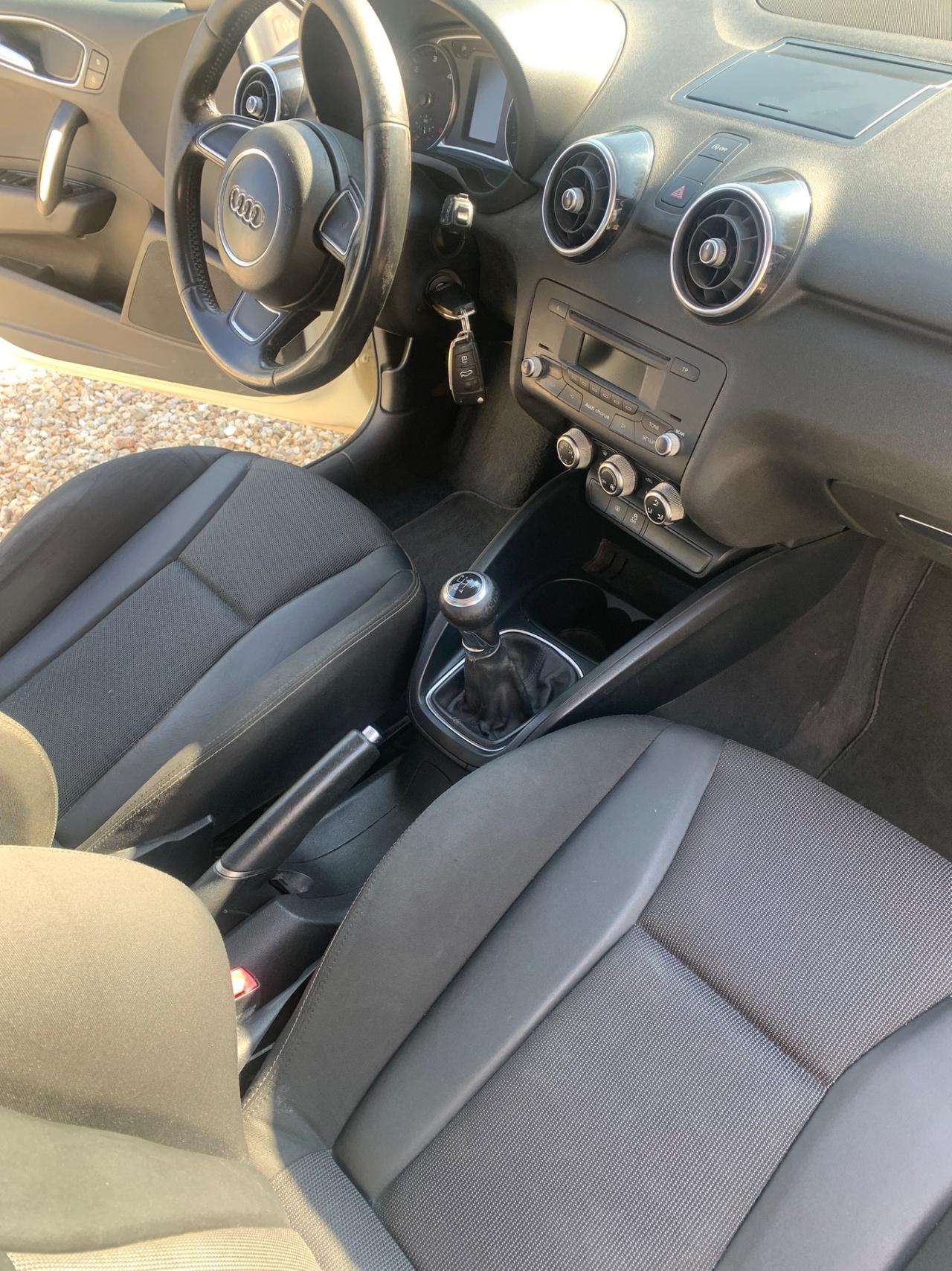 Audi A1 1.6 TDI Ambition 120000KM