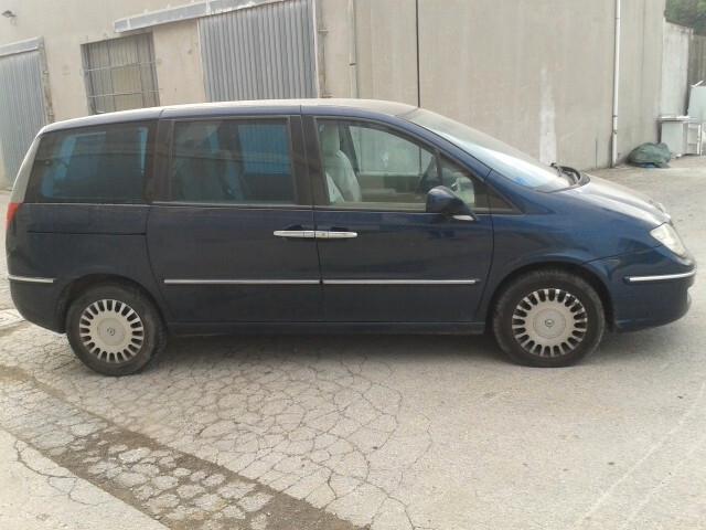 Lancia Phedra 2.2 JTD Emblema