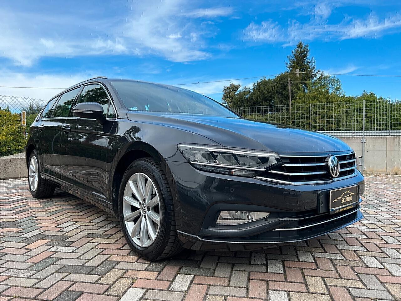 Volkswagen Passat Variant 2.0 TDI SCR CON FINANZIAMENTO