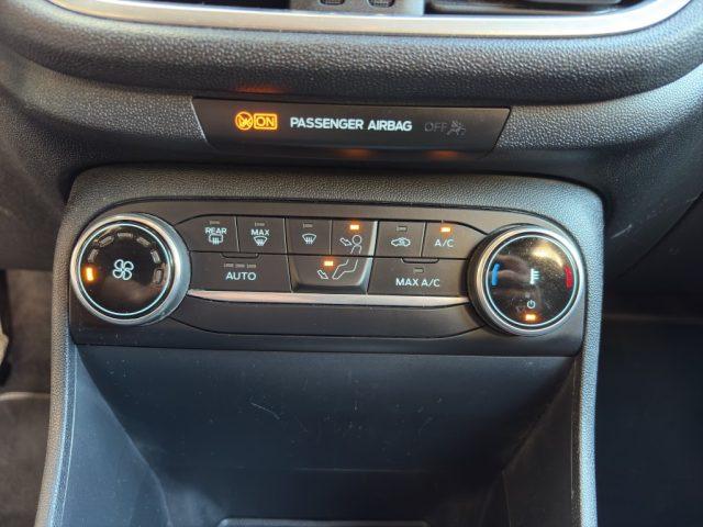 FORD Fiesta 1.1 Gpl 5 Porte 75 cv connect