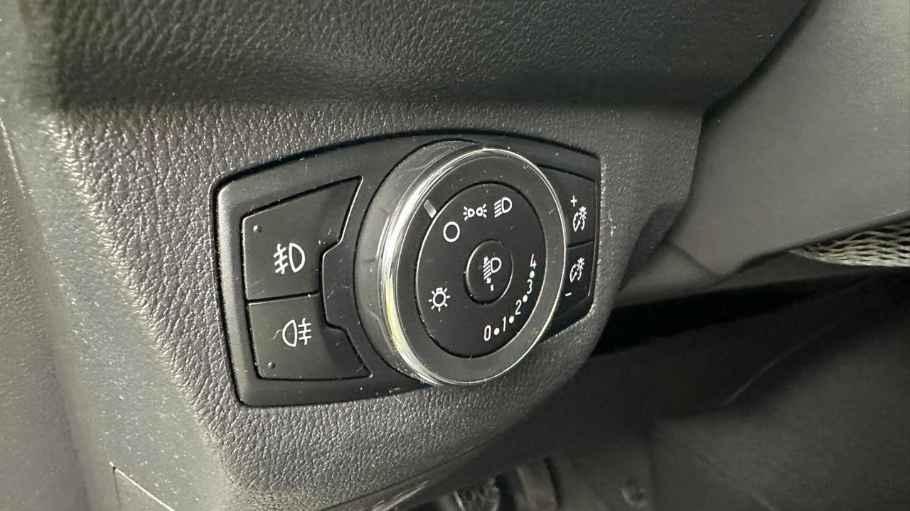 Ford Transit Courier 1.5 TDCi 75CV Van Trend 2023 LEGGI TESTO