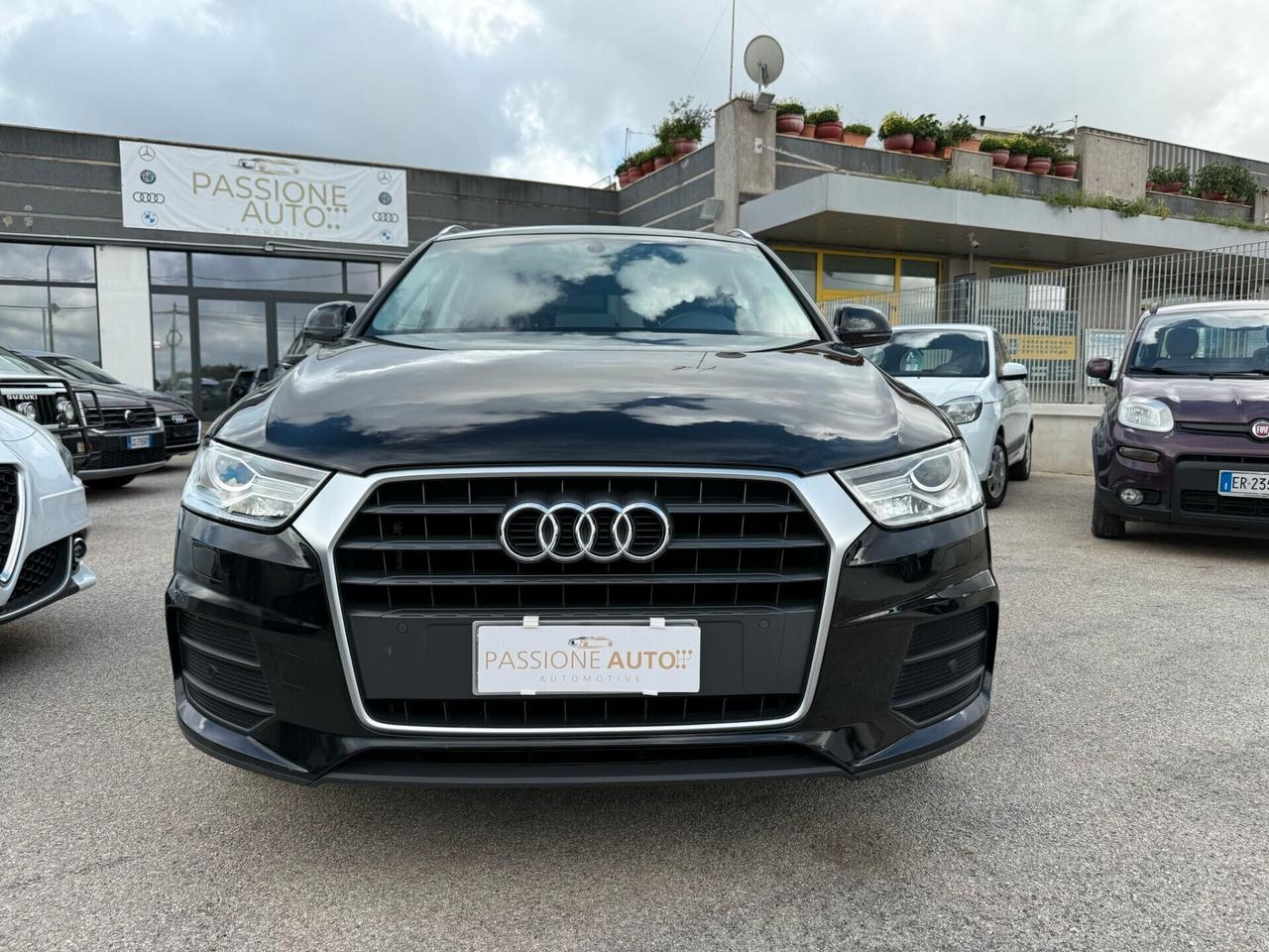 Audi Q3 2.0 TDI 150 CV S tronic Business