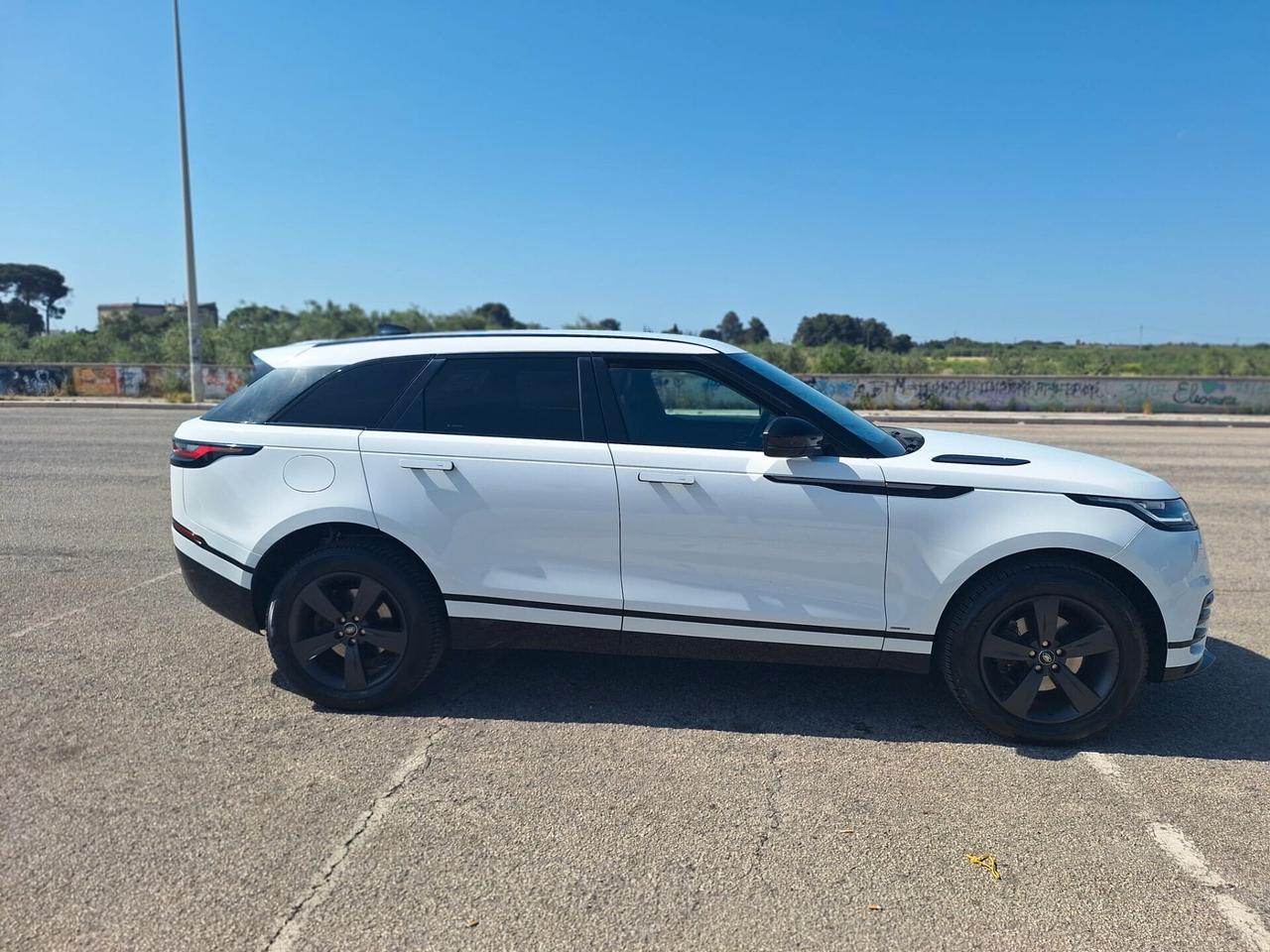 Land Rover Range Velar 2.0D I4 180 CV R-Dynamic HSE