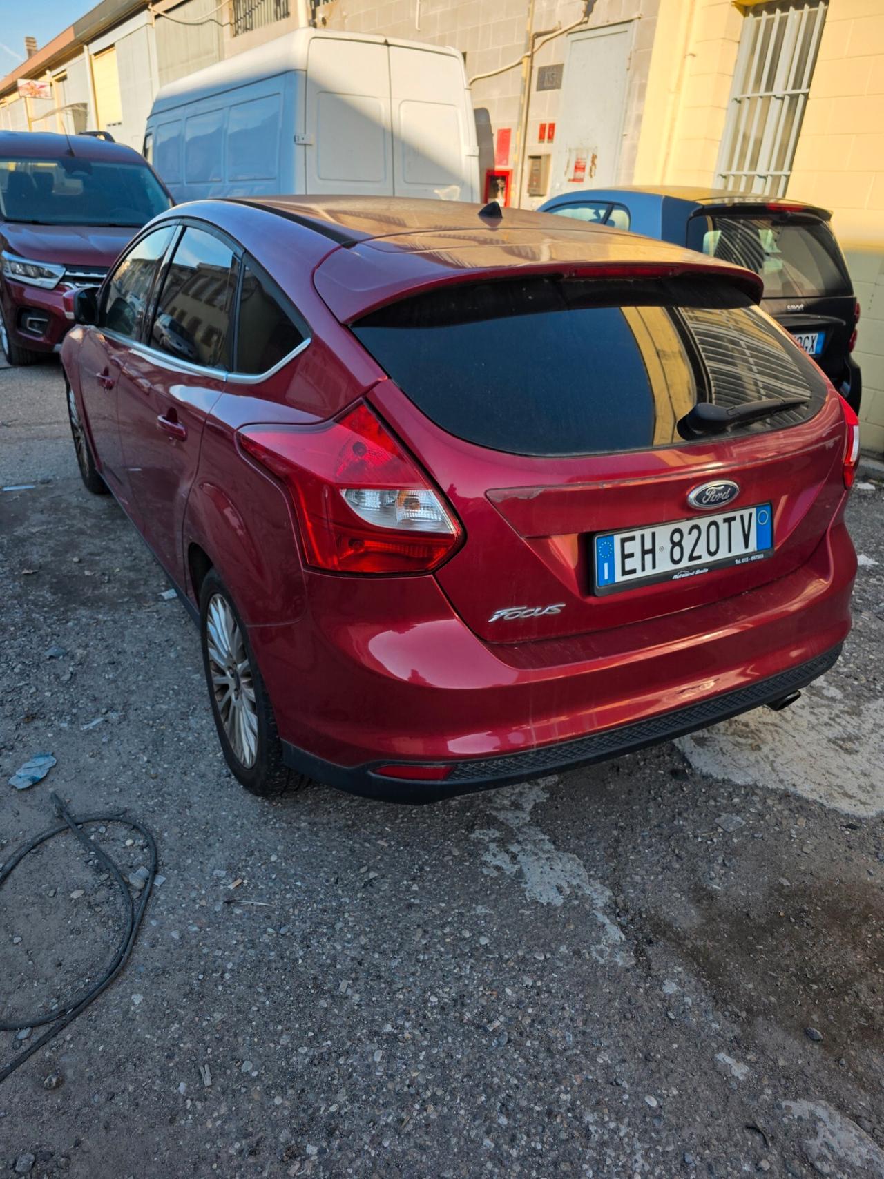 Ford Focus 1.6 benzina Titanium
