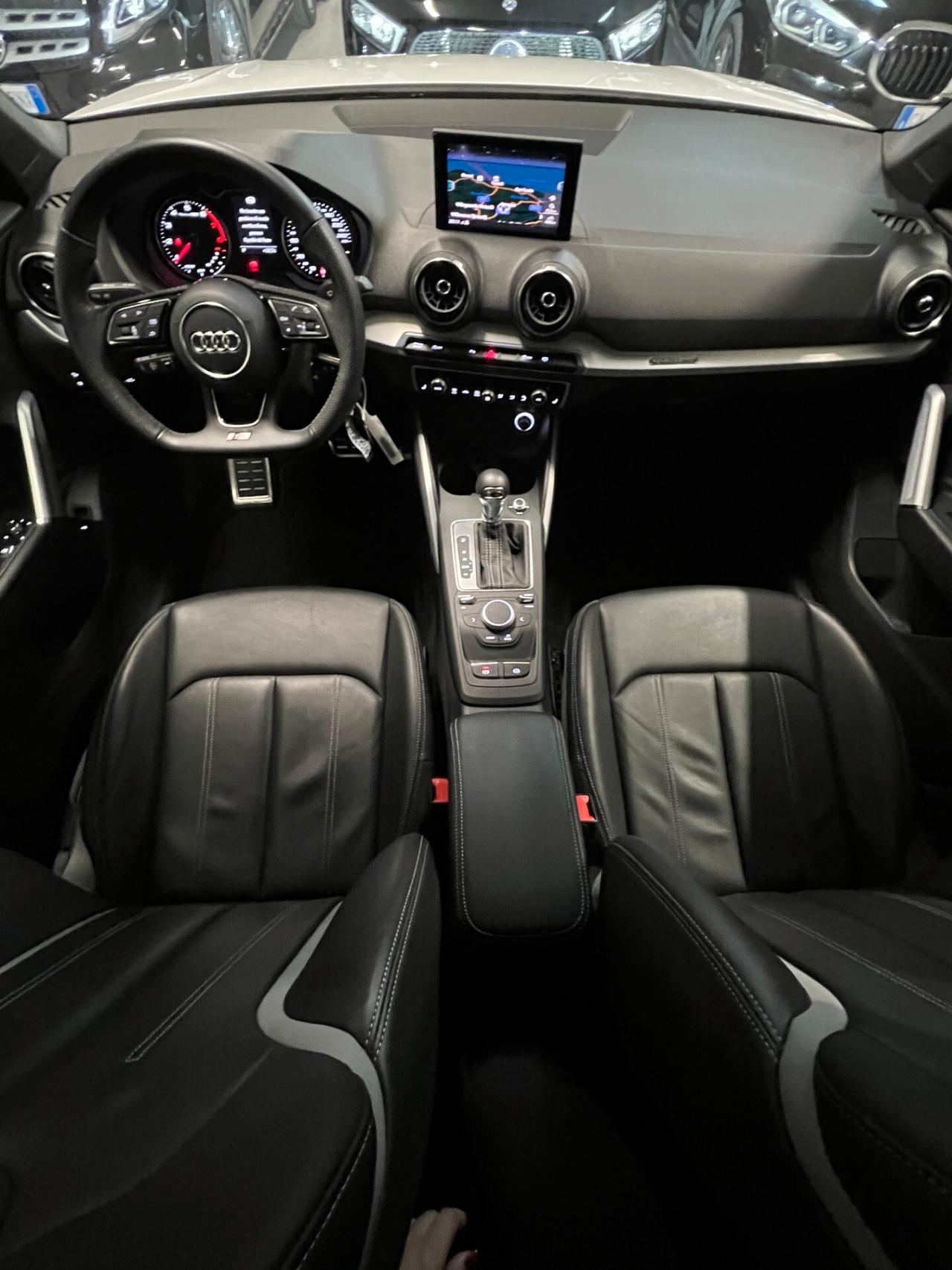 Audi Q2 40 TFSI quattro S tronic line Edition