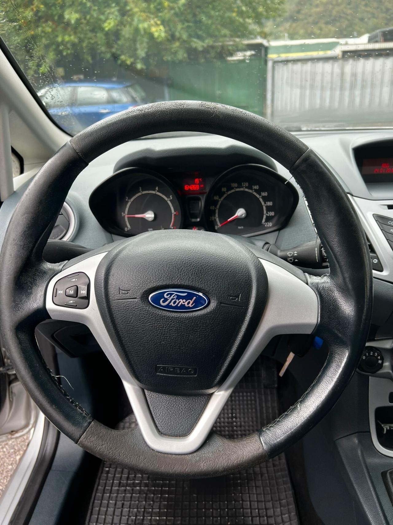 Ford Fiesta 1.4 96CV aut. 5 porte Titanium