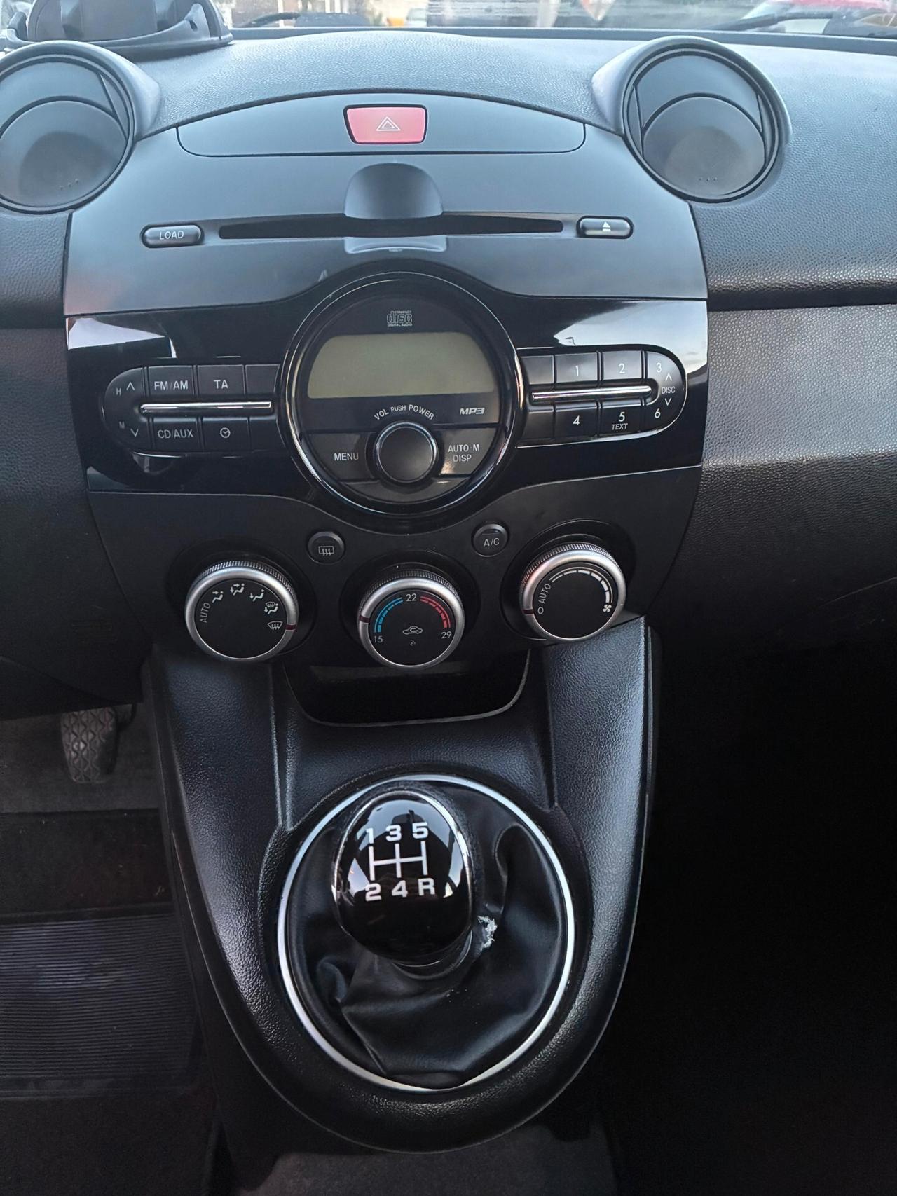 Mazda 2 Mazda2 1.3 16V 86CV 5p. Sport