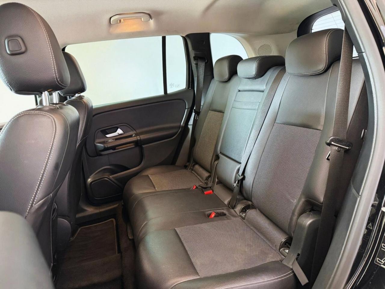 Mercedes-benz GLB 200 d Automatic Business