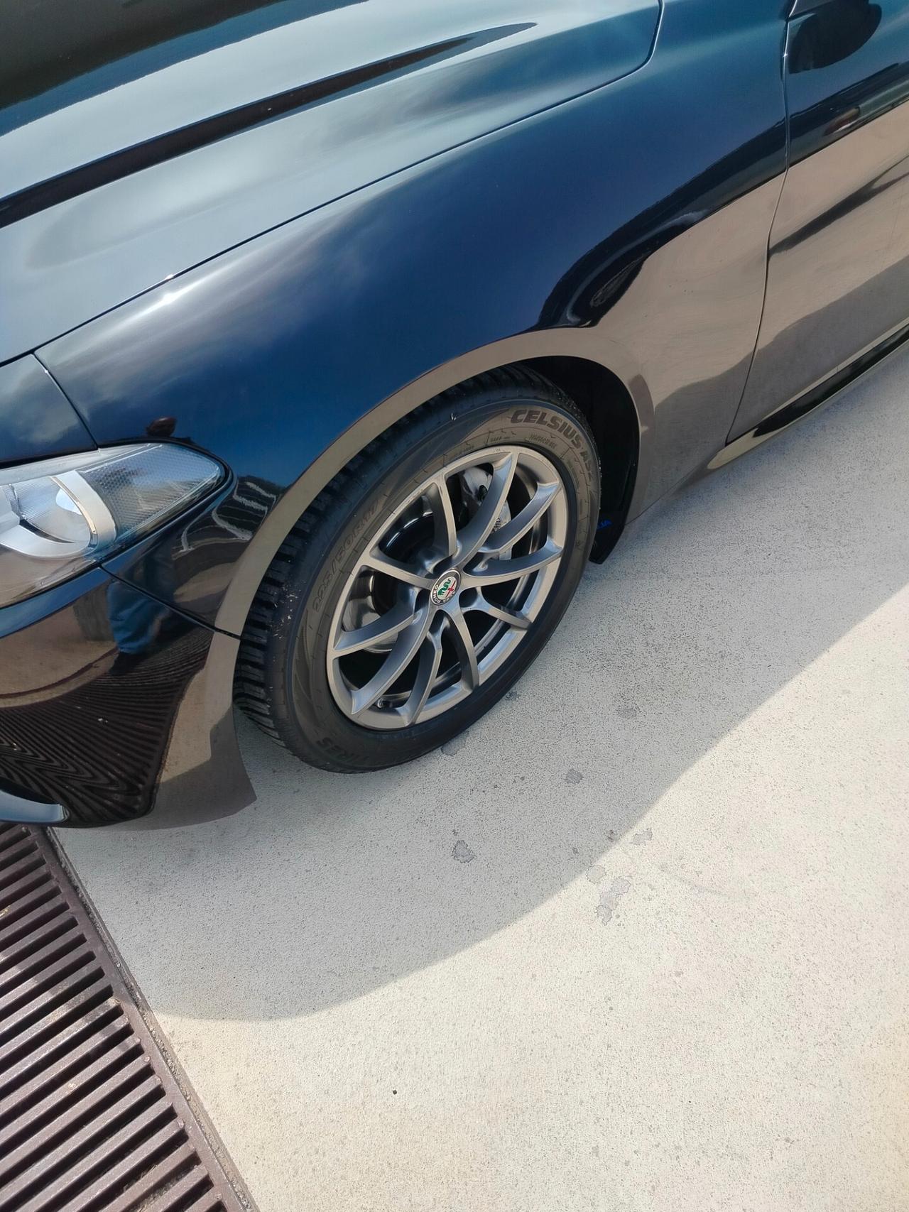 Alfa Romeo Giulia 2.2 Turbodiesel 150 CV