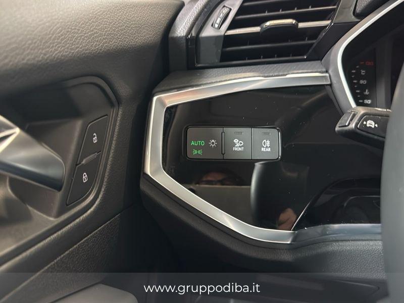 Audi Q3 I 2019 Sportback Diesel Sportback 35 2.0 tdi Business Plus s-tronic