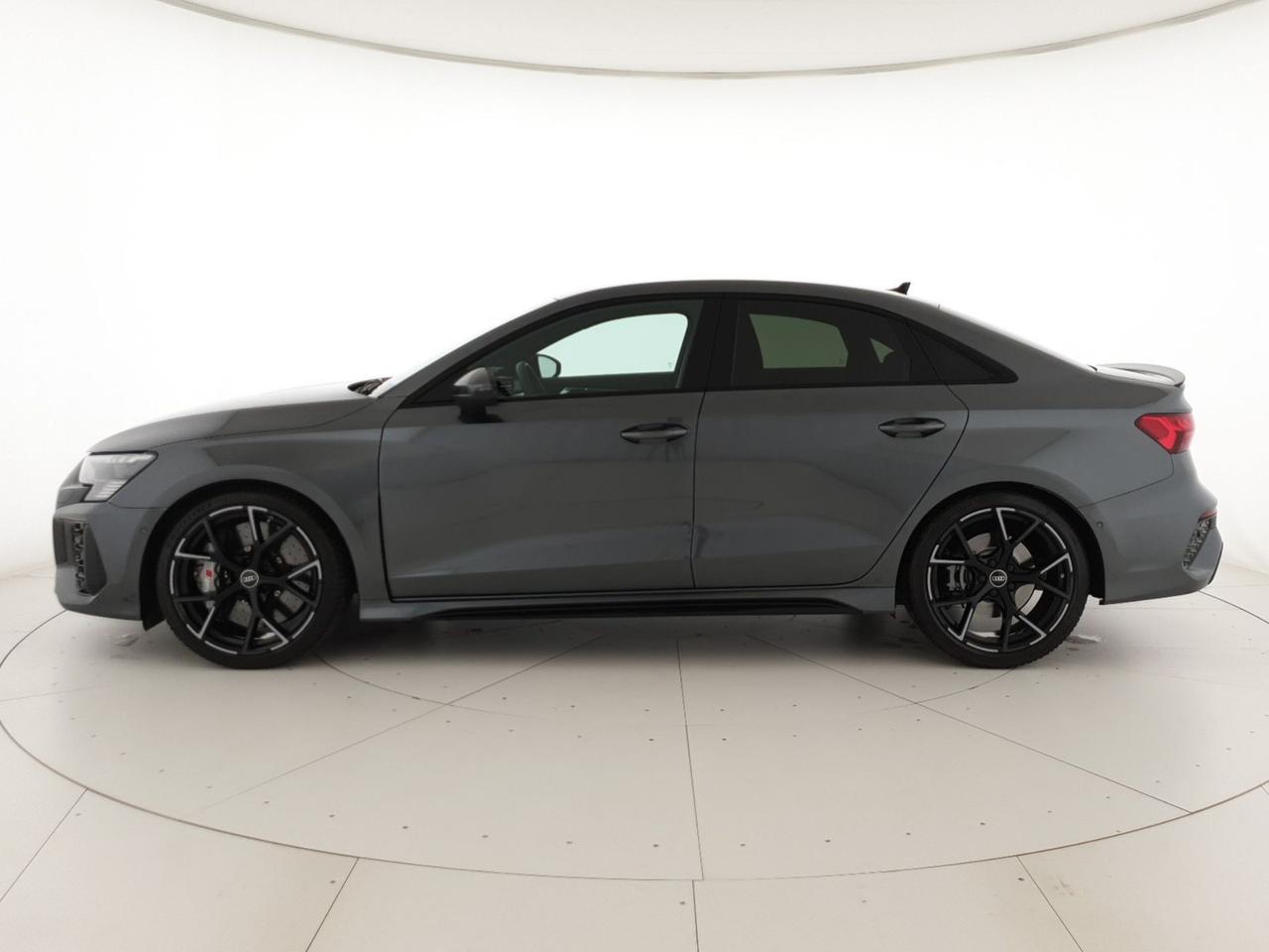 Sedan 2.5TFSI 400CV quattro S tronic