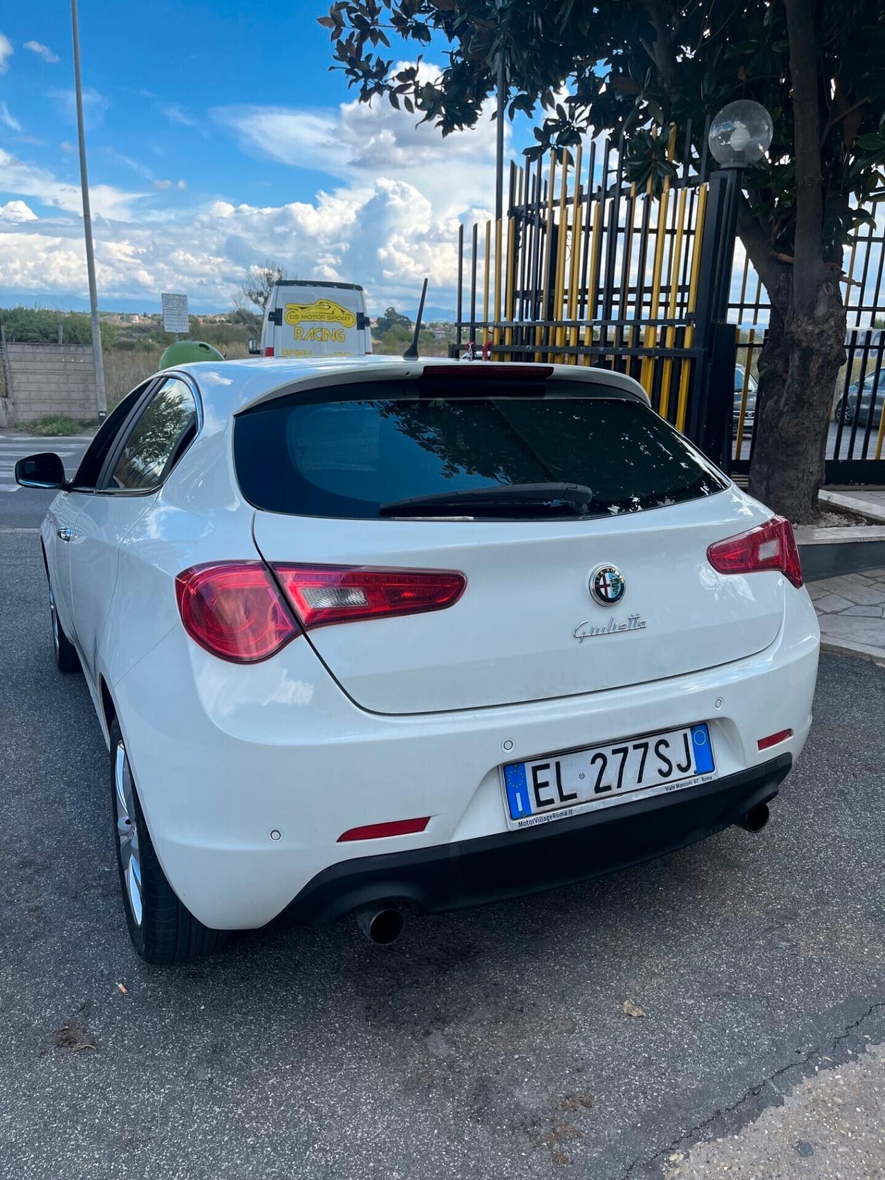 Alfa Romeo Giulietta 2.0 JTDm-2 140 CV Exclusive