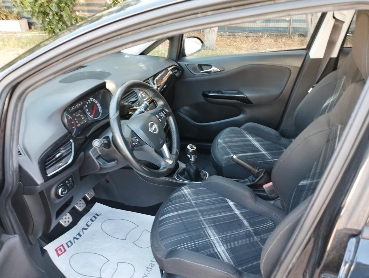 Opel Corsa 1.2 Coupé Innovation