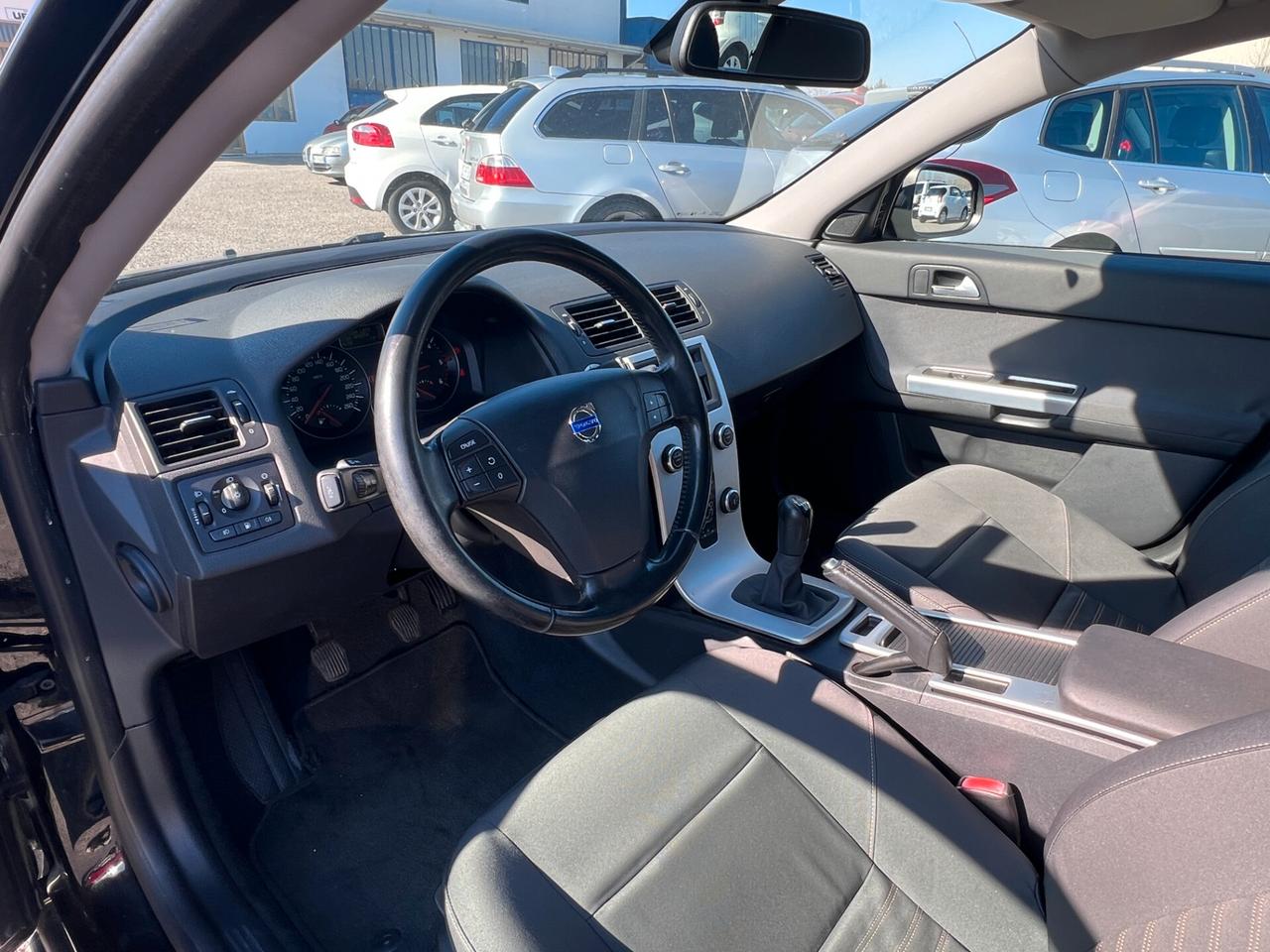 Volvo V50 D2 POLAR