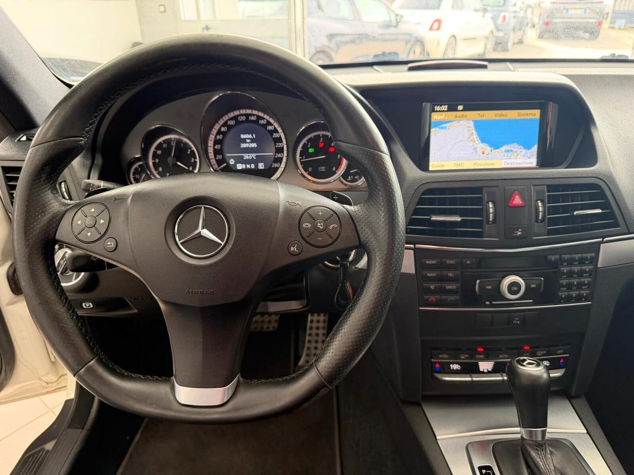 Mercedes-benz E 250 CDI BlueEFFICIENCY Avantgarde AMG