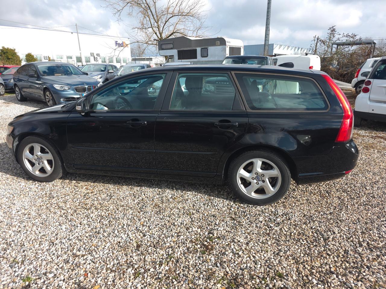 Volvo V50 D2 R-design