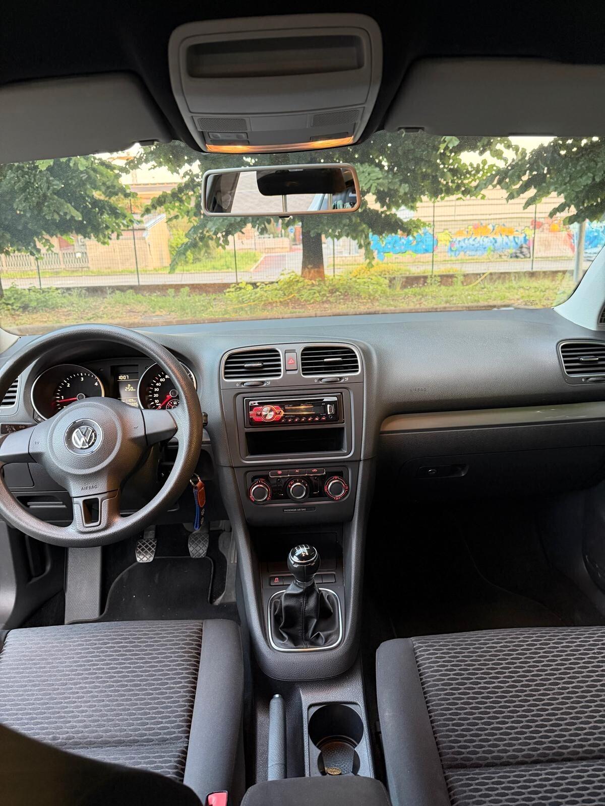 Volkswagen Golf 1.6 TDI DPF 5p. Comfortline