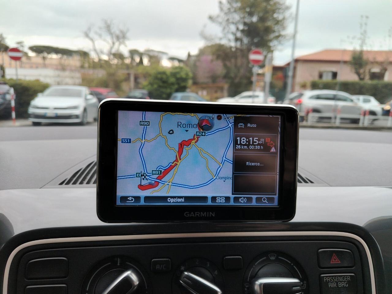 Seat Mii 1.0 ASG 5 porte by Mango Nero Assoluto