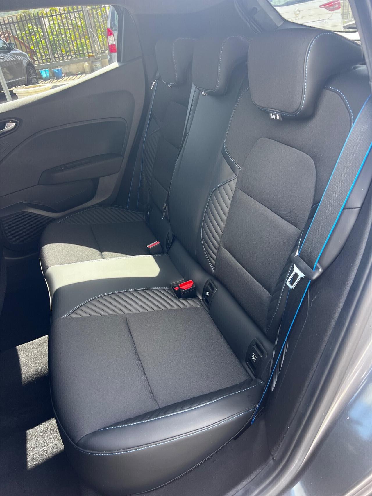 Renault Clio Full Hybrid E-Tech 145 CV 5 porte Esprit Alpine